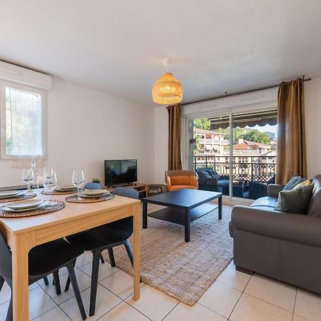 Appartement Familial, Terrasse, Val Des Castagnins ม็องตง ภายนอก รูปภาพ